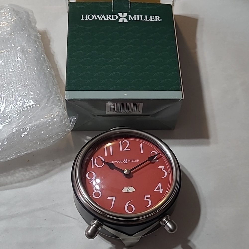 Clock Howard Miller NWT